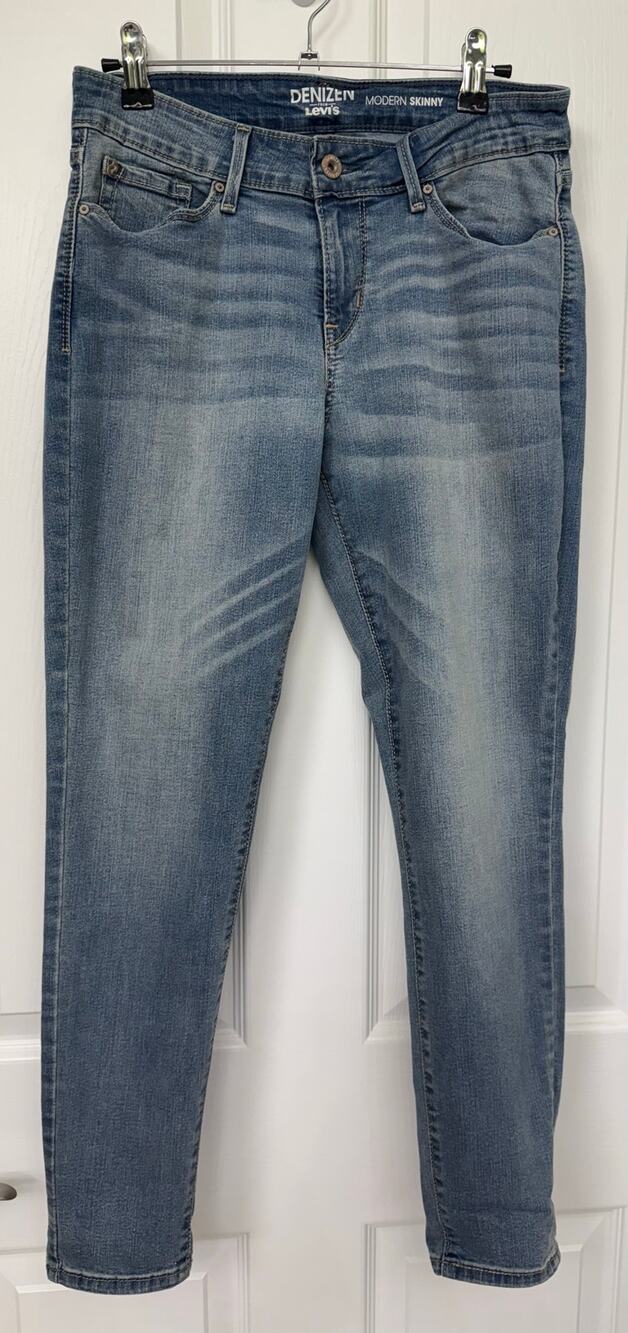 Denizen From Levi's Modern Skinny Jeans Women’s Size 28/30 Stretch Blue